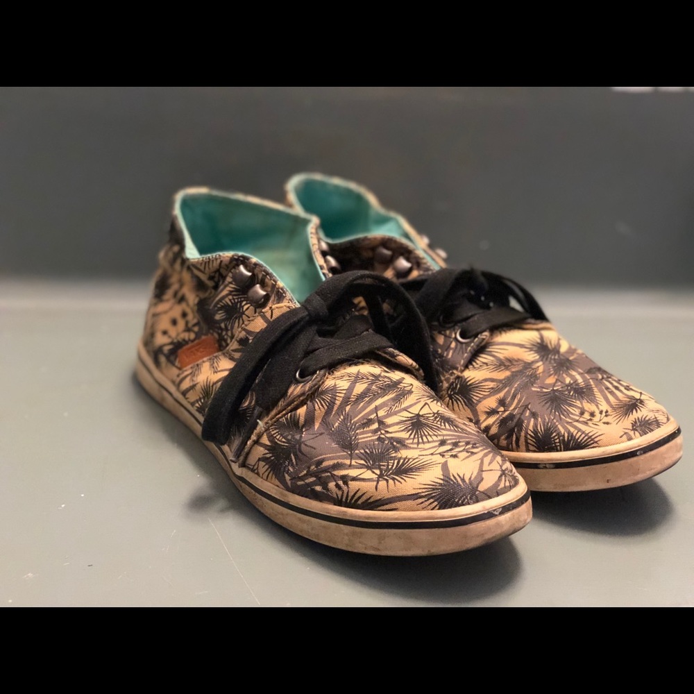 Vans mid-rise